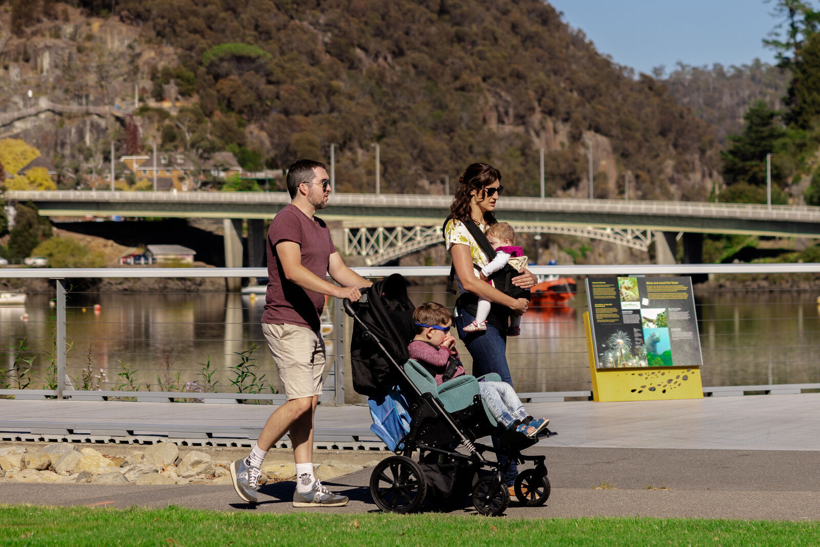 Robbie-Bingo-Evo-Stroller-User-15-medium