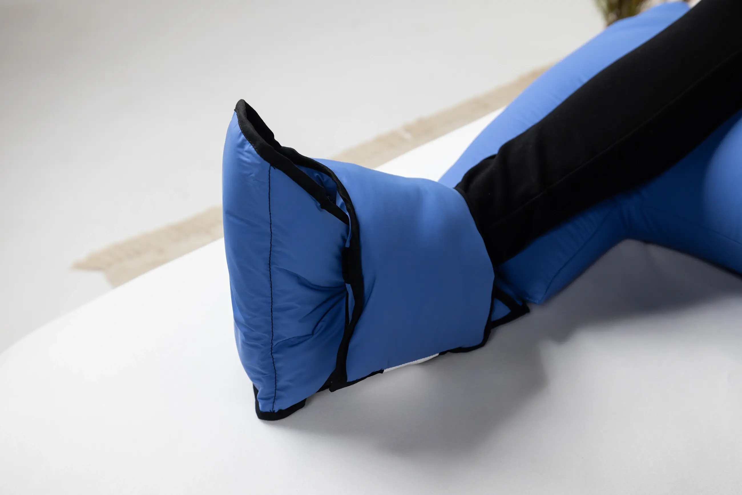 Blue-Universal-Cushion-Blue-Semi-Fowler-Cushion-other-way-Blue-Bootie-Left-Foot-Supine