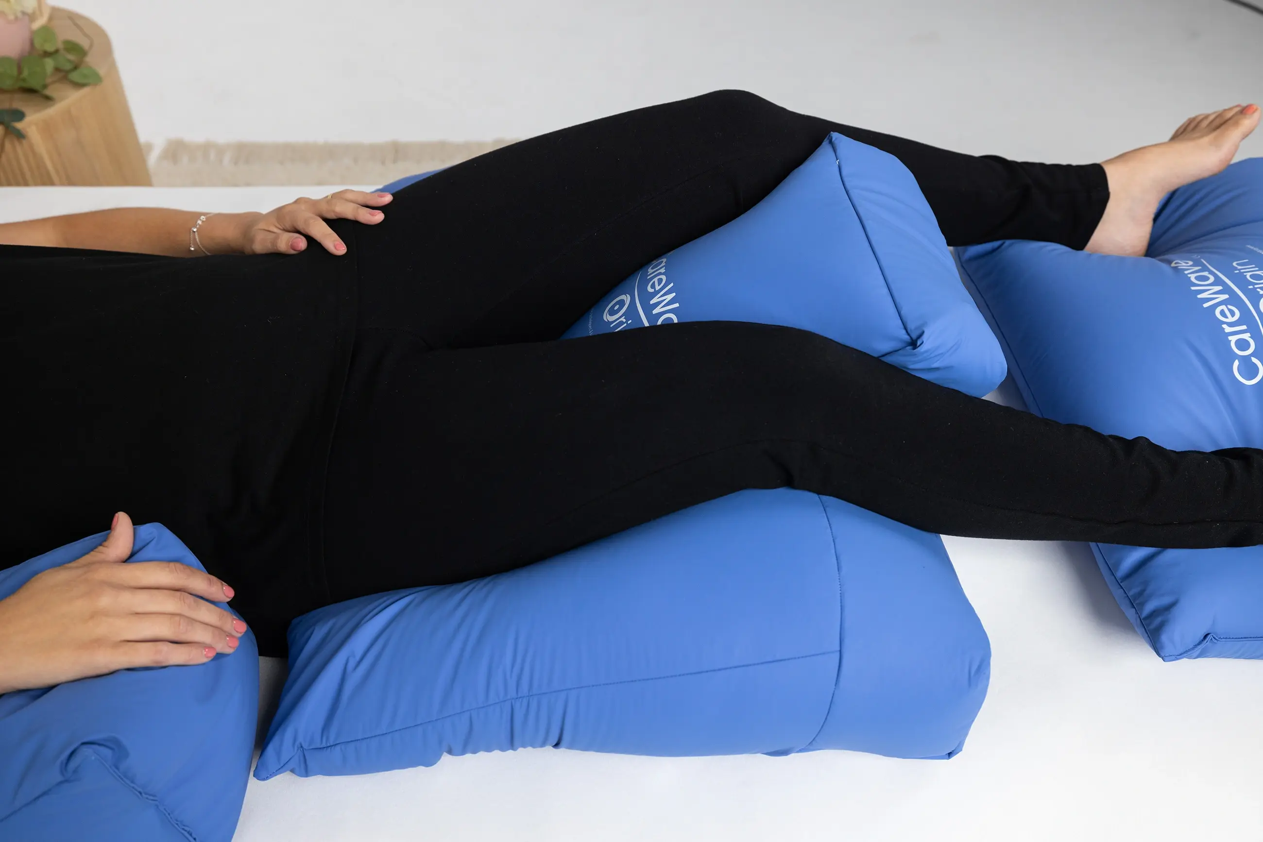GREEN-RING-CUSHION-BLUE-ABDUCTION-CUSHION-BLUE-SEMI-FOWLER-BLUE-UNIVERSAL-CUSHI