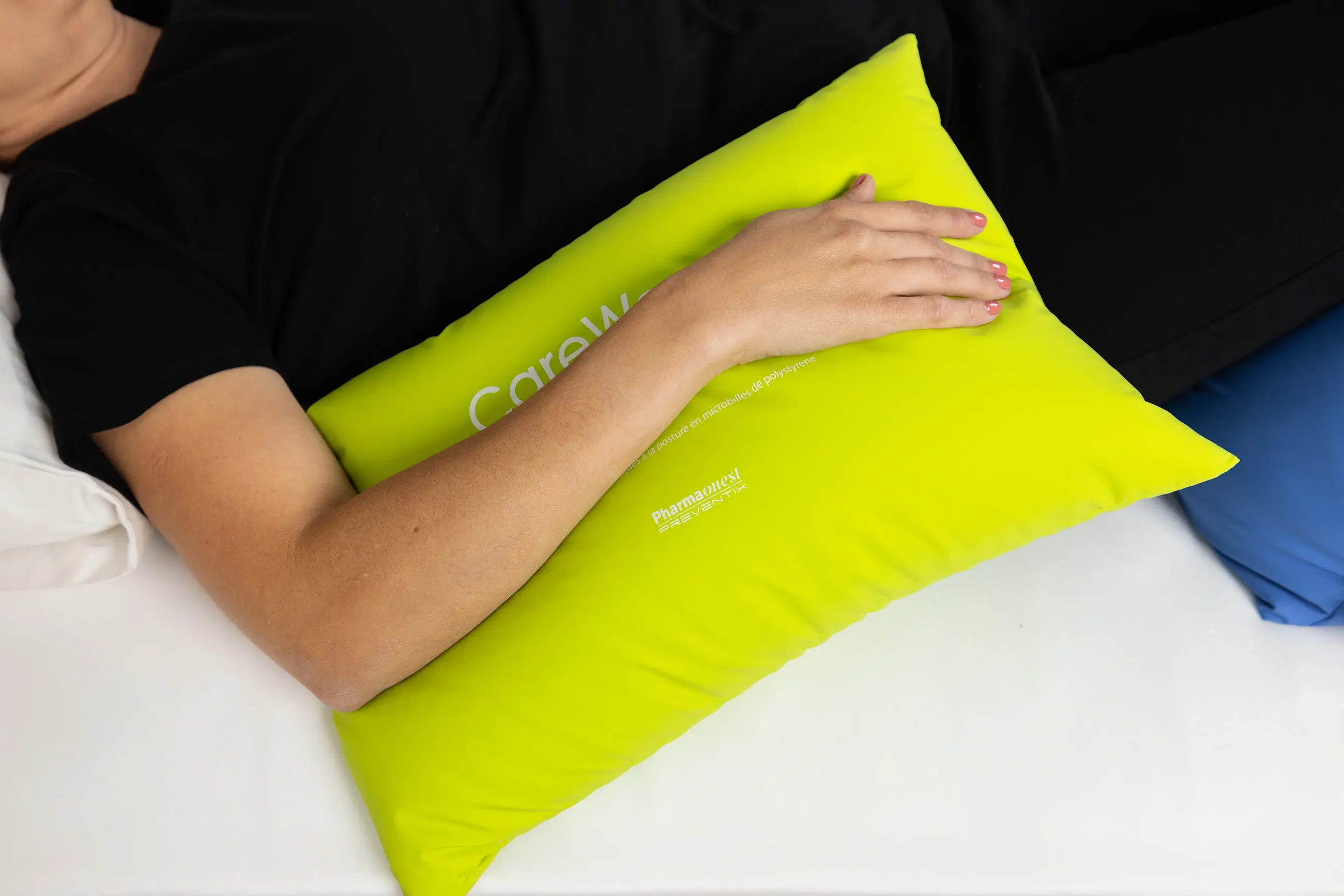 NORMAL-PILLOW-BLUE-LARGE-DELTA-GREEN-DELTA-UNIVERSAL-SMALL-CUSHION-BLUE-POMMEL-ABDUCTION-C