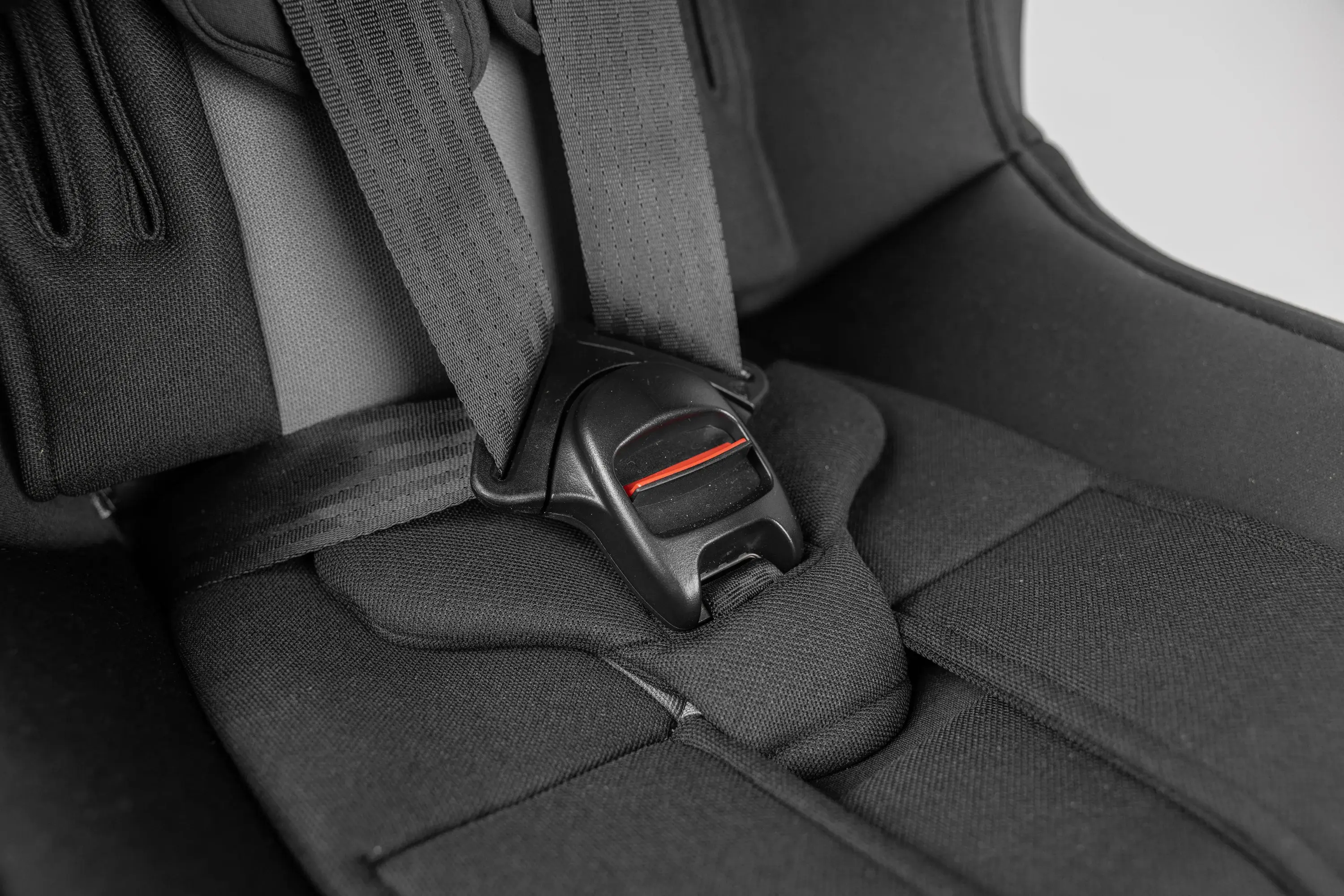 Hero XL benefits (3) - Harness Lock-preview