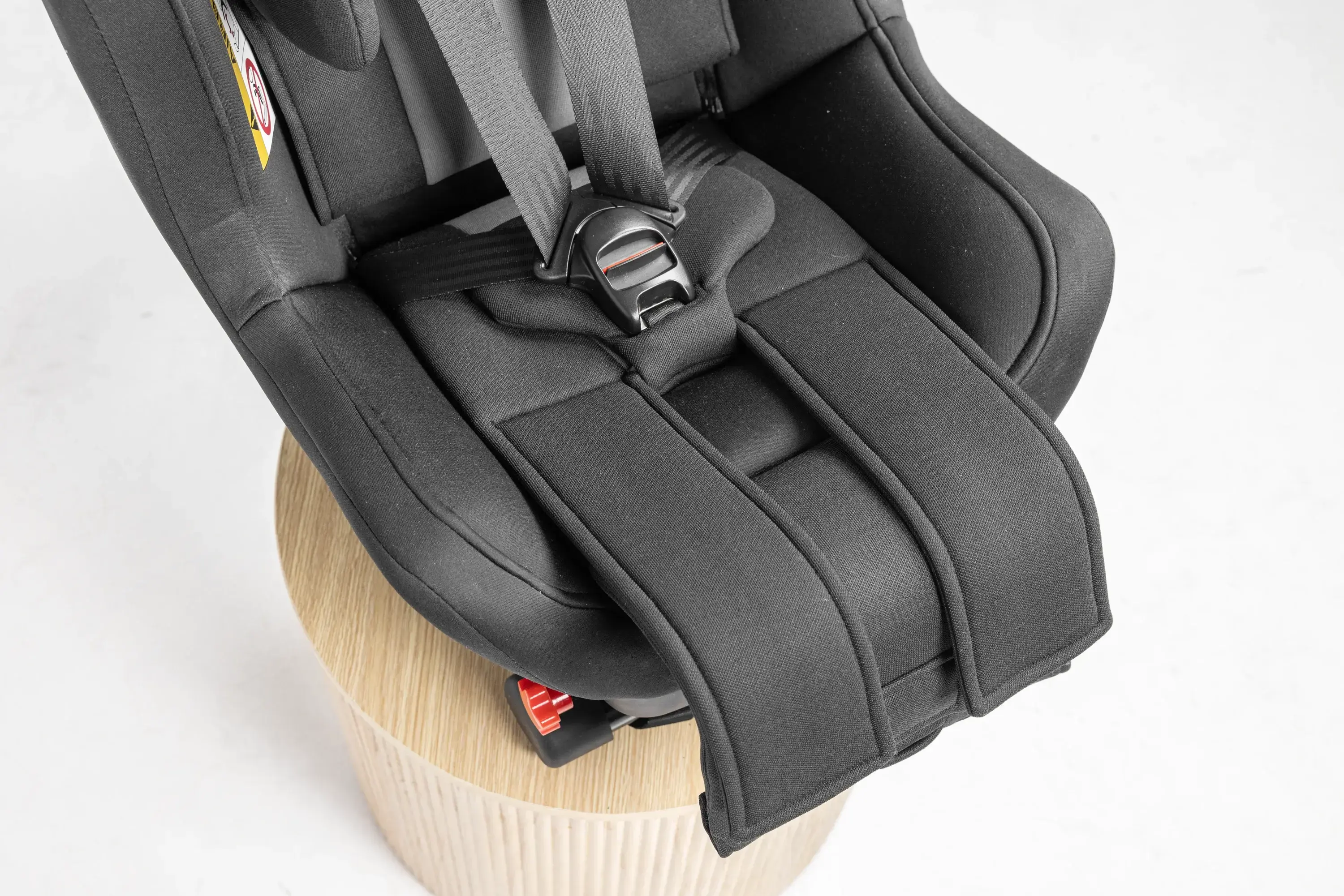 Hero XL benefits (37) - Seat Depth Adjustment-preview