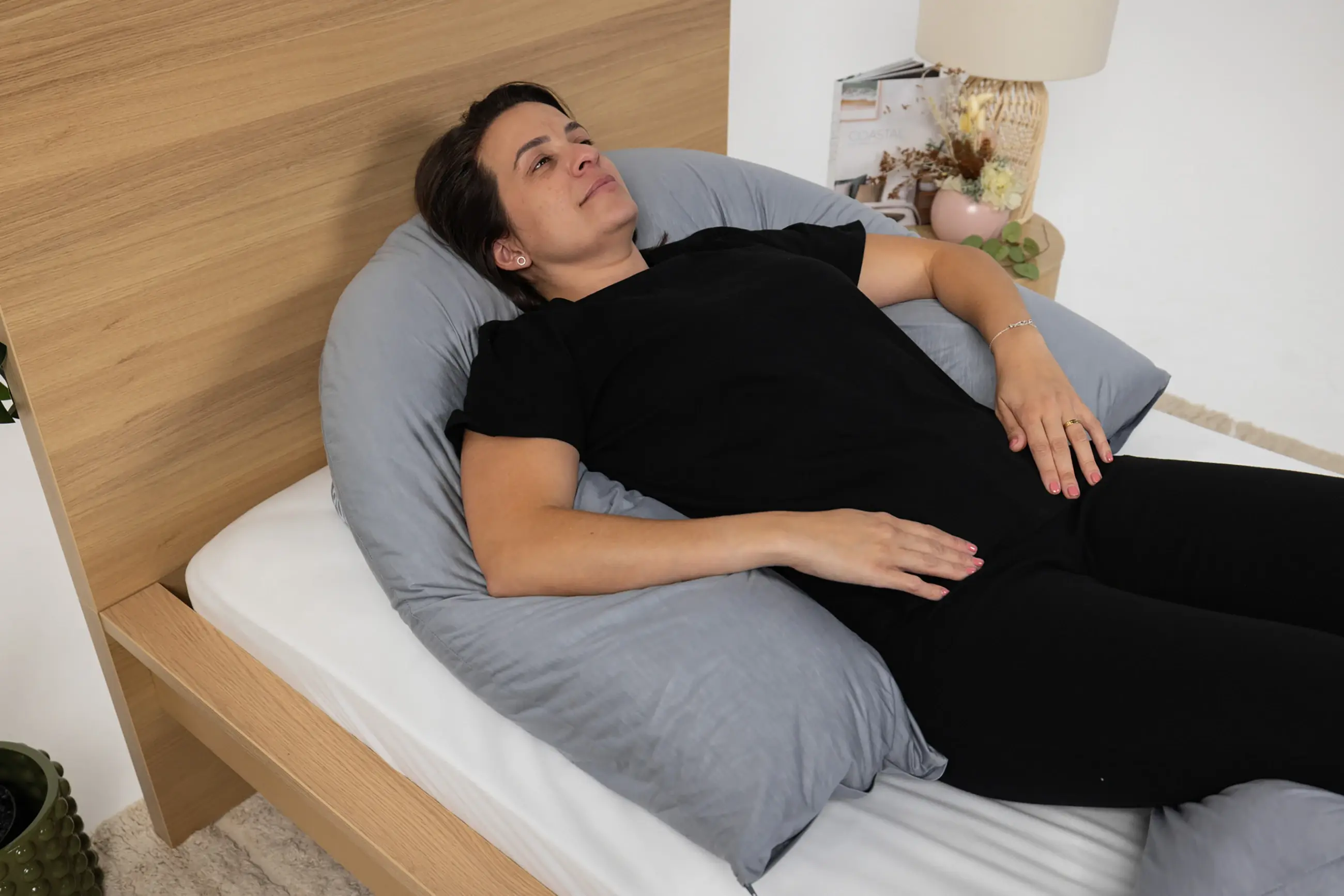 webp-Universal-Half-Moon-Cushion-Delta-Cylindrical-Supine04