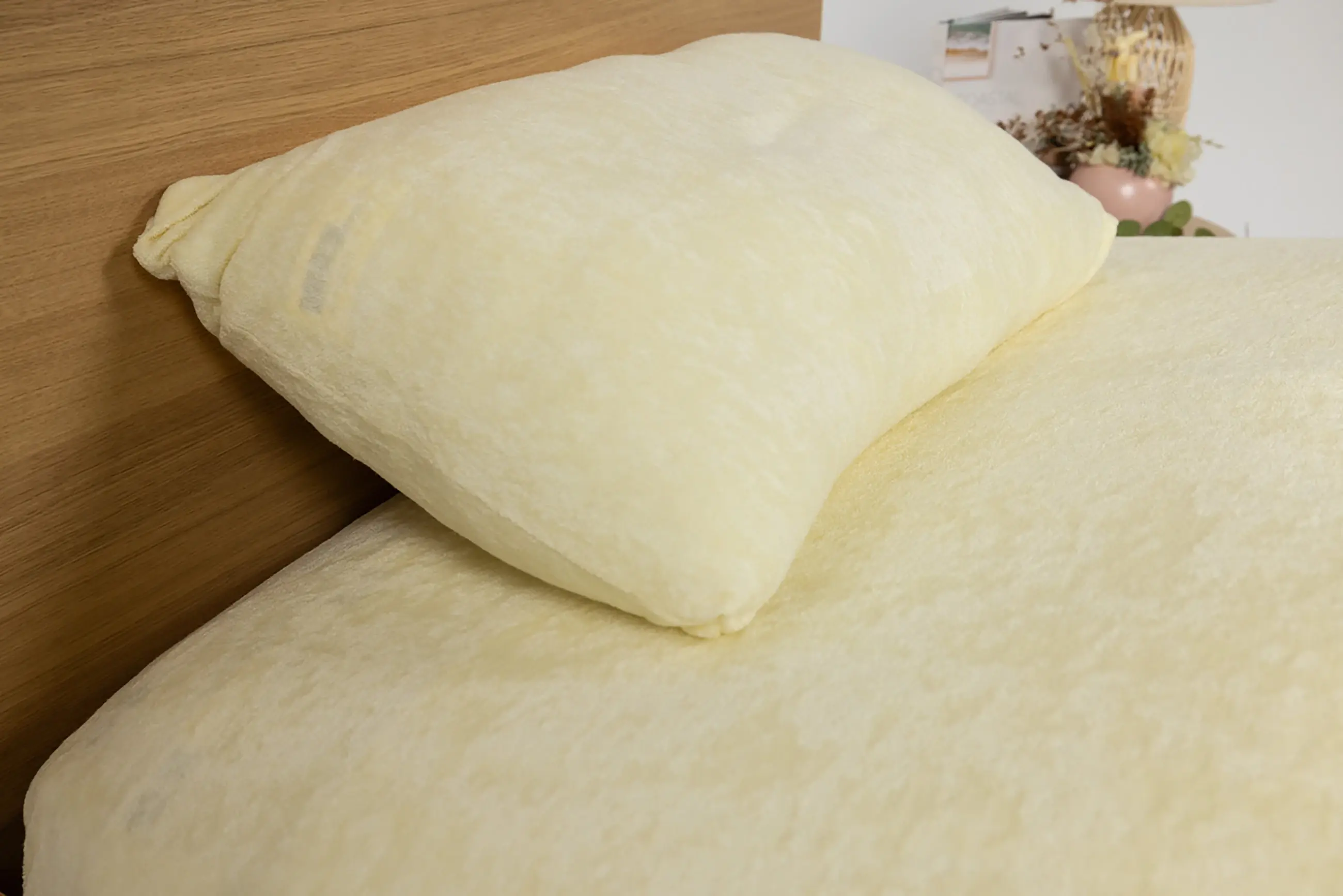 webp-Fitted-Sheet-with-Laterals-and-Terry-Towling-Pillow-and-Simple-Stabiliser-and-Fo