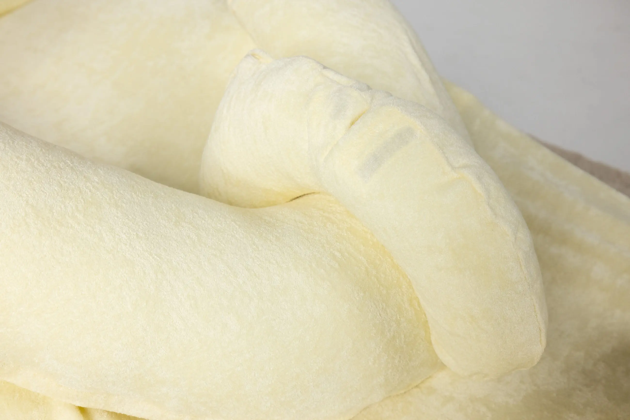 webp-Fitted-Sheet-with-Laterals-and-Terry-Towling-Pillows-and-Half-