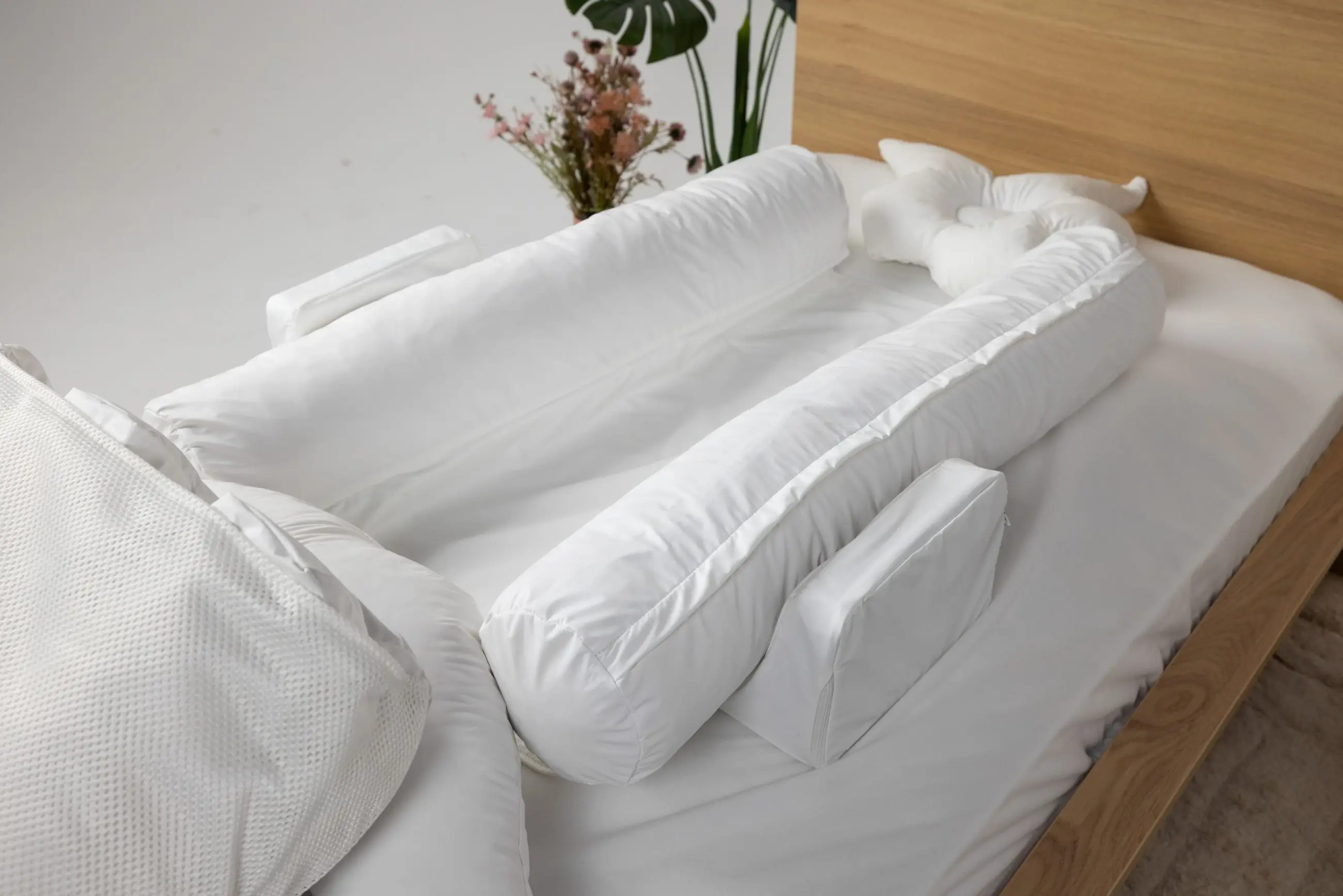 webp-Star-Twin-Side-Roll-Large-Laterals-x2-Leg-Trough-Medium-Banana-Cushion4