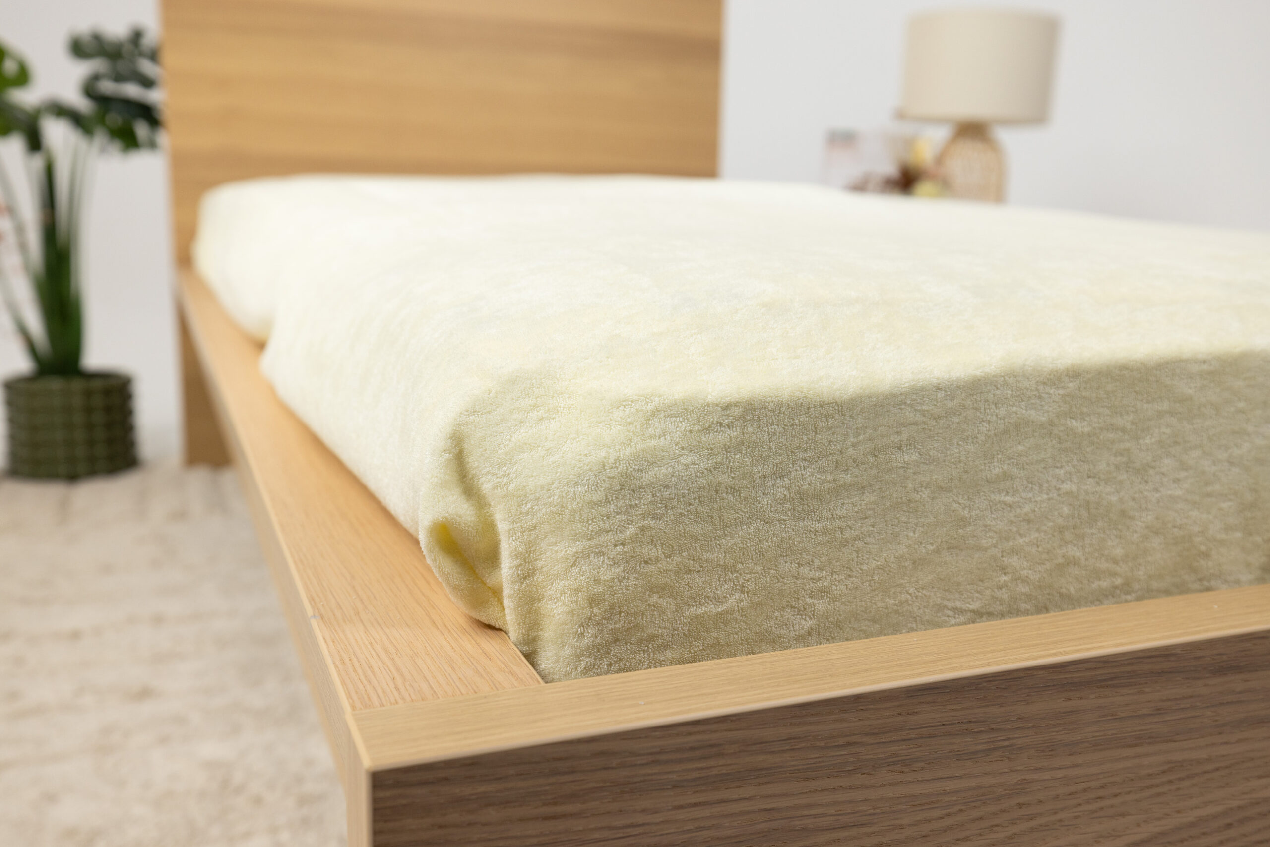 Stabilising-Mesh-Layer-1-and-Stabilising-Mesh-Layer-2-and-Temperate-Topper-and-Fitted-Sheet-2-scaled