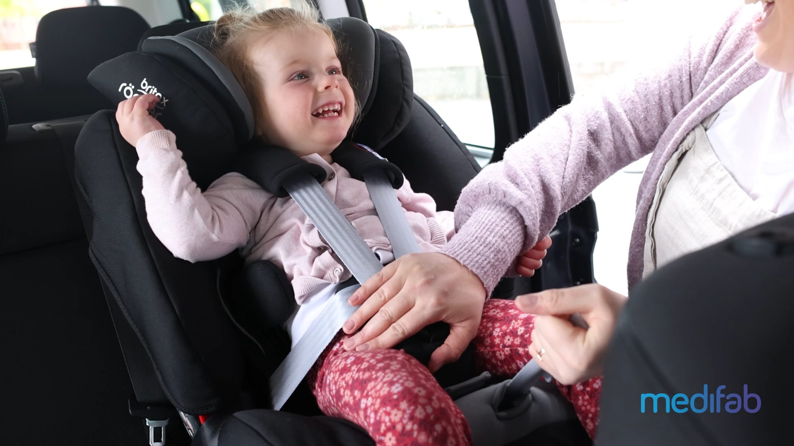 Starlight-NXT-Car-Seat-Use-Video-Thumbnail-scaled