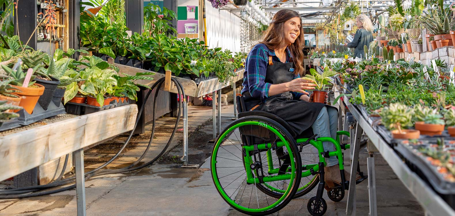 wheelchair-motion-composites-helio-a7-gallery-01