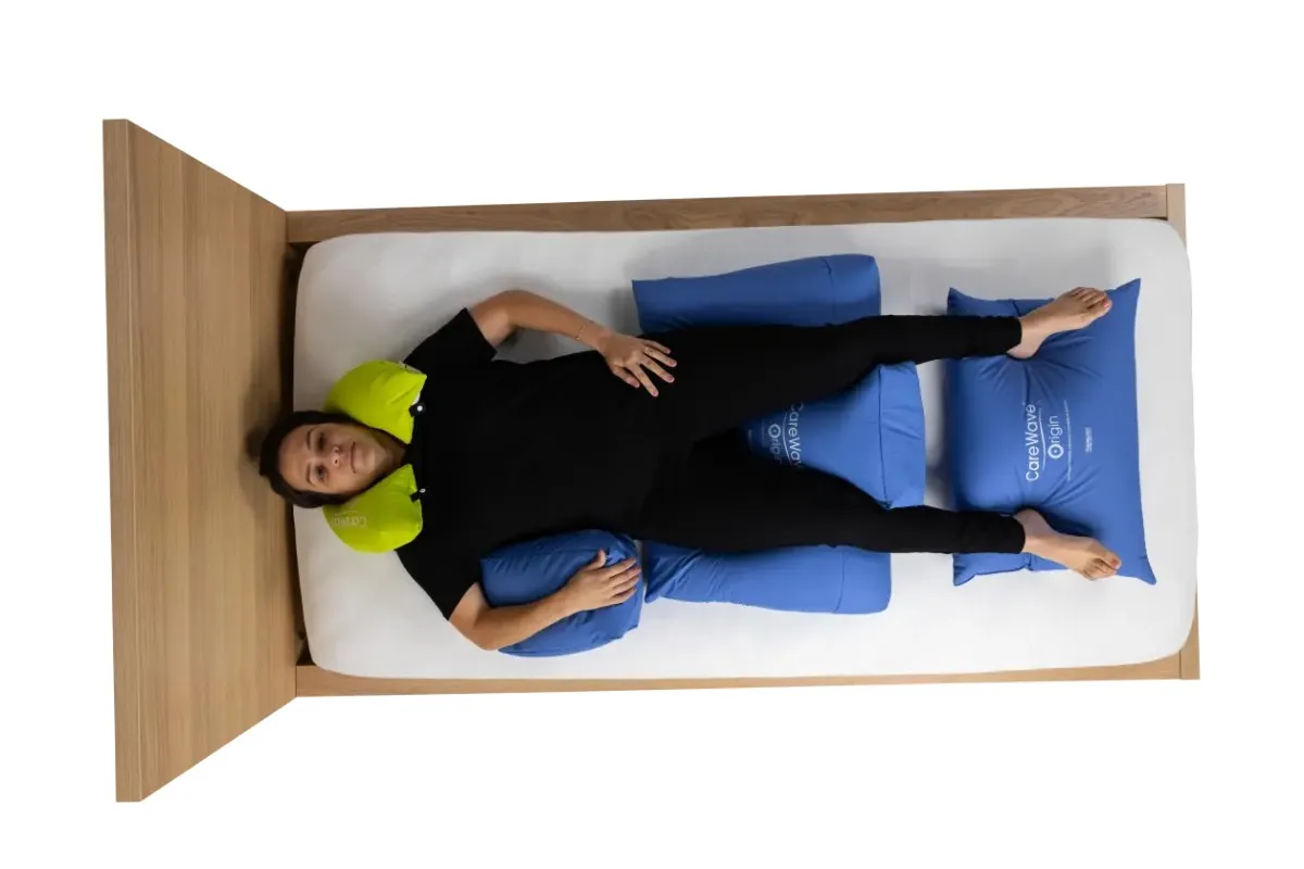 Green-Ring-Cushion-Blue-Abduction-Cushion-Blue-Semi-Fowler-Blue-Universal-Cushion-Supine-1 (1)