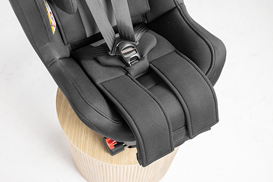Hero-XL-benefits-38-Seat-Depth-Adjustment-Web