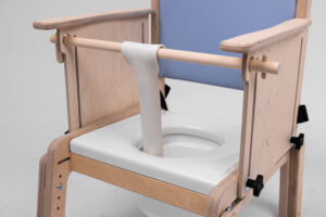 Smirthwaite-Combi-Chair-Benefits-28-Splash-Guard-300x200