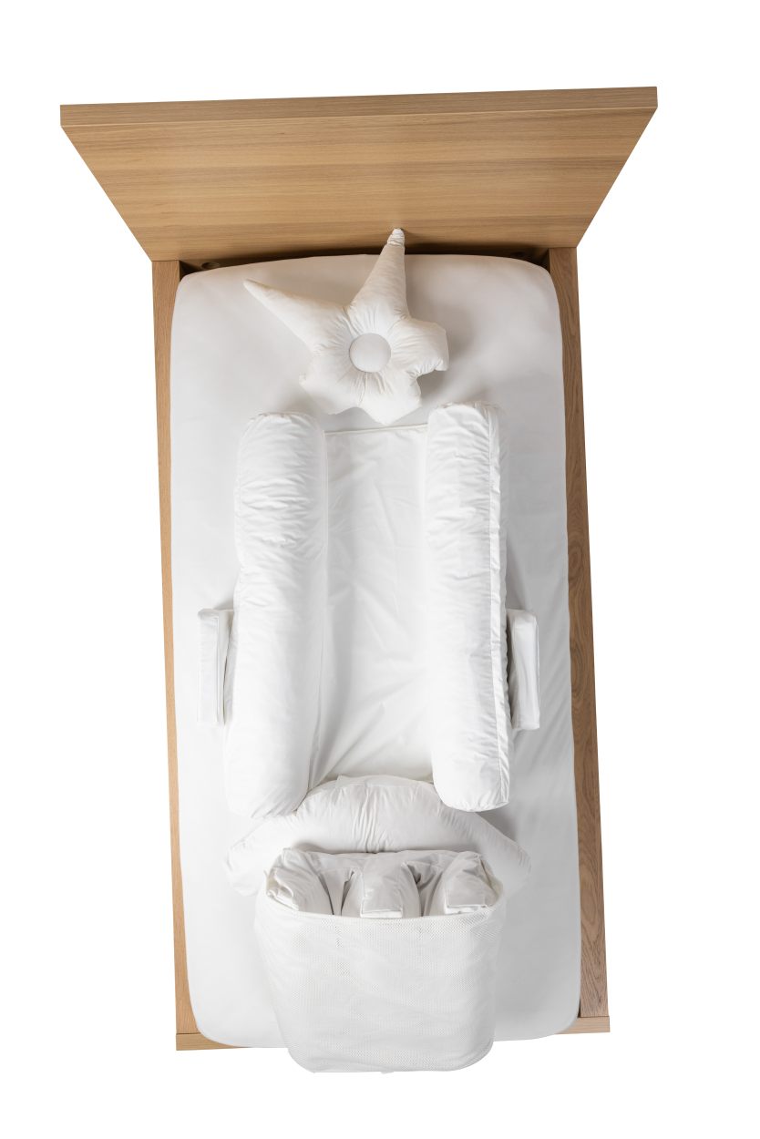 Star-Twin-Side-Roll-Large-Laterals-x2-Leg-Trough-Medium-Banana-Cushion8-e1732238411103