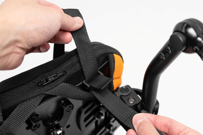 Spex Wonderseat integrated harness.